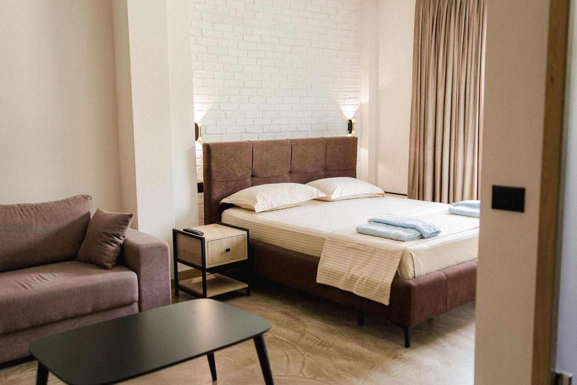Ritson Hotel Narte ภายนอก รูปภาพ